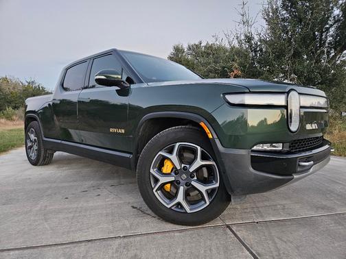 2022 Rivian R1T Launch Edition