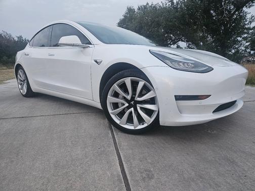 2019 Tesla Model 3 Long Range