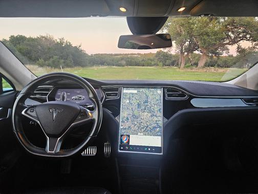 2015 Tesla Model S P85D