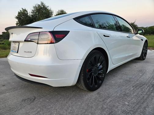 2022 Tesla Model 3 Performance