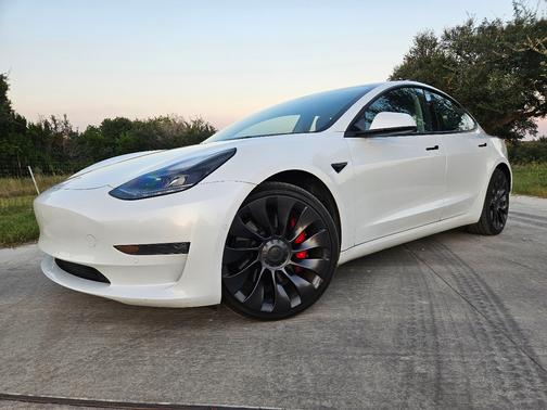 2022 Tesla Model 3 Performance