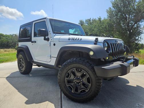2017 Jeep Wrangler Willys Wheeler