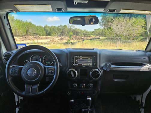 2017 Jeep Wrangler Willys Wheeler