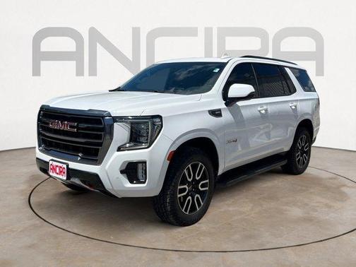 Summit White 2022 GMC Yukon AT4