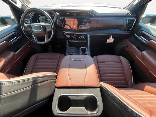 2024 GMC Sierra 2500 Denali Ultimate