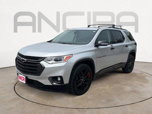 Silver Ice Metallic 2018 Chevrolet Traverse Premier