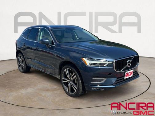 Blue 2021 Volvo XC60 T5 Momentum