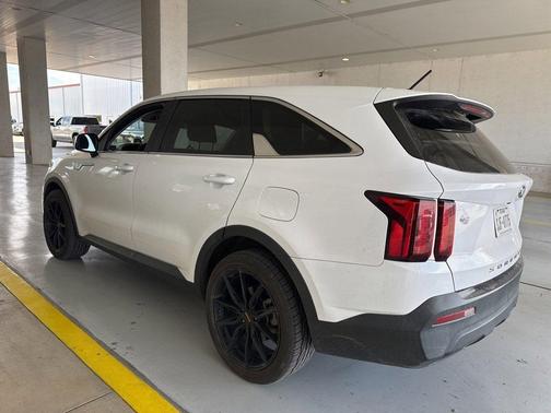 2021 Kia Sorento LX