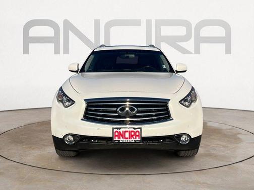 2016 INFINITI QX70 Base