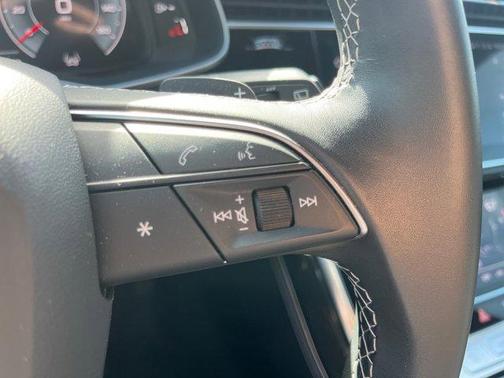 2025 Audi Q7 55 Prestige