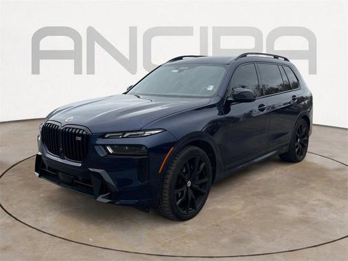 2023 BMW X7 M60i
