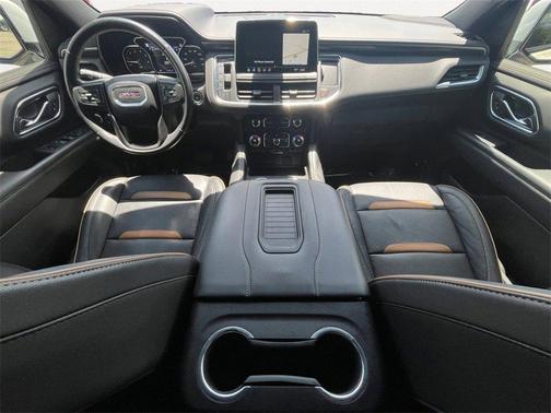 2021 GMC Yukon XL AT4