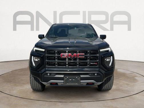 Onyx Black 2023 GMC Canyon AT4
