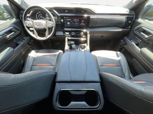 Onyx Black 2024 GMC Sierra 1500 AT4