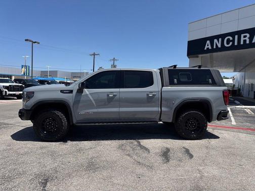 2025 GMC Sierra 1500 AT4X