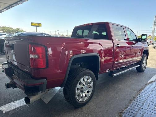 2018 GMC Sierra 2500 Denali