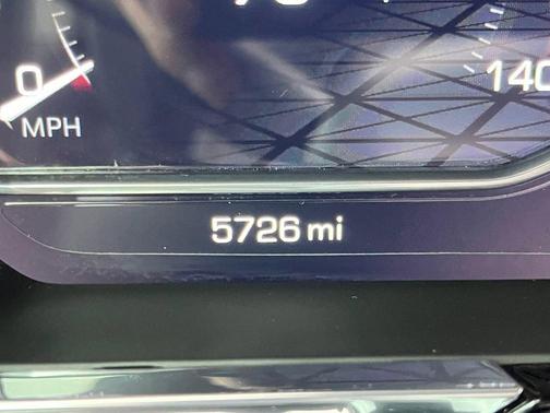 Summit White 2025 GMC Sierra 1500 Elevation