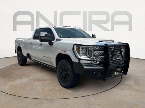 White Frost Tri-Coat 2022 GMC Sierra 3500 Denali