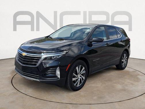 Mosaic Black Metallic 2024 Chevrolet Equinox LT