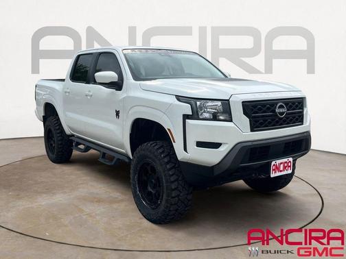 Glacier White 2024 Nissan Frontier SV