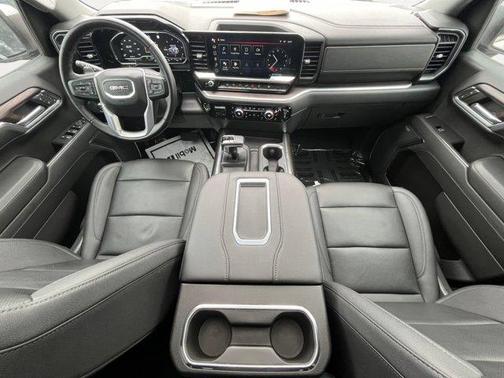 Summit White 2022 GMC Sierra 1500 SLT