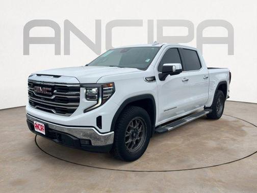 Summit White 2022 GMC Sierra 1500 SLT