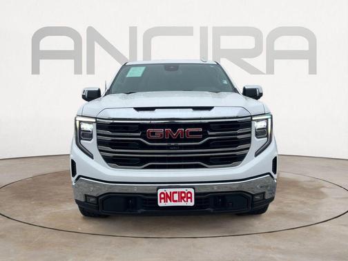 Summit White 2022 GMC Sierra 1500 SLT