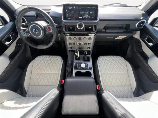 2024 INEOS Grenadier FIELDMASTER EDITION