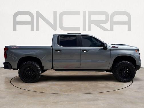 Sterling Gray Metallic 2024 Chevrolet Silverado 1500 LT Trail Boss