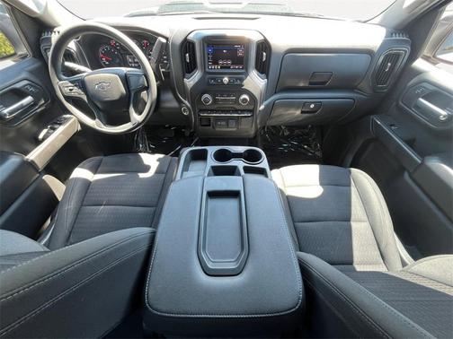 2022 Chevrolet Silverado 1500 Custom Trail Boss