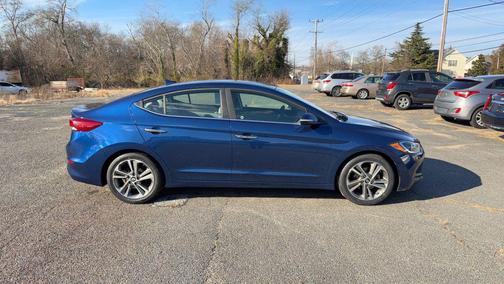 2017 Hyundai ELANTRA Limited
