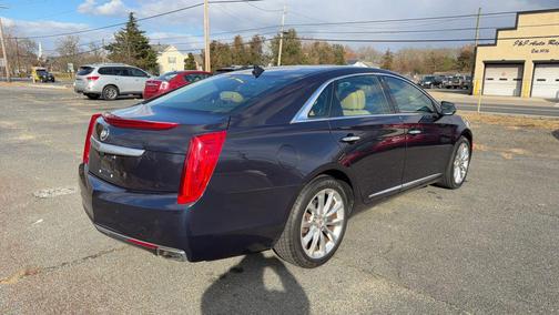 2013 Cadillac XTS Luxury