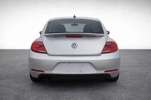2015 Volkswagen Beetle Auto 1.8T