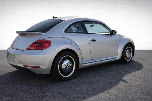2015 Volkswagen Beetle Auto 1.8T
