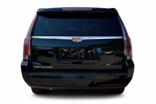 2018 Cadillac Escalade ESV Luxury