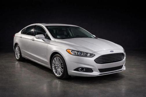 2013 Ford Fusion Hybrid SE