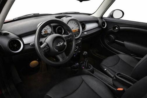 2013 MINI Hardtop Cooper