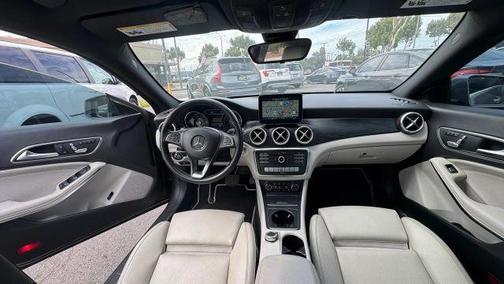 2017 Mercedes-Benz CLA 250 Base