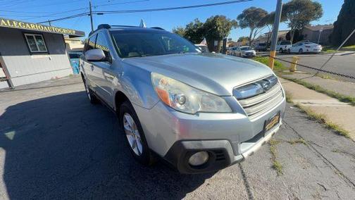 2013 Subaru Outback 2.5i Limited