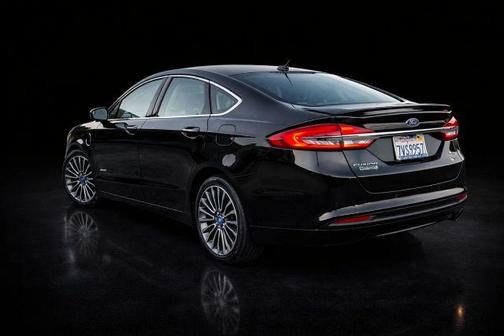 2017 Ford Fusion Energi SE Luxury