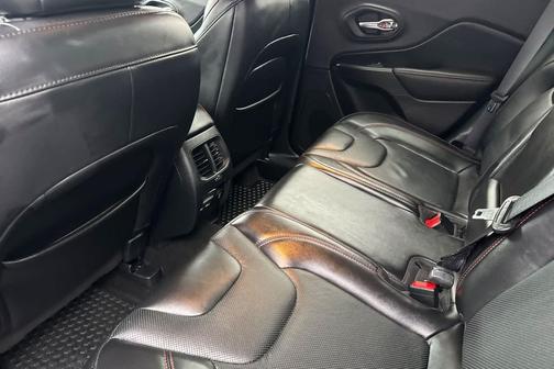 2020 Jeep Cherokee Trailhawk Elite