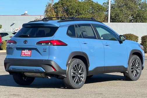 2026 Toyota Corolla Cross XLE