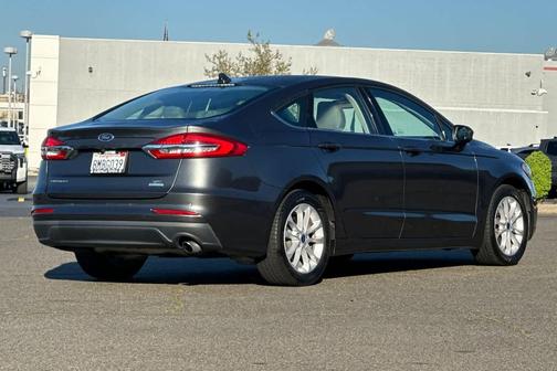 2019 Ford Fusion SE