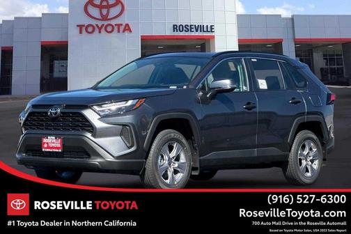 2025 Toyota RAV4 XLE