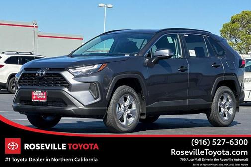 2025 Toyota RAV4 XLE