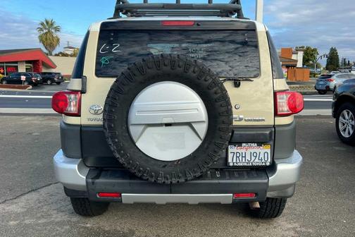 2009 Toyota FJ Cruiser Base