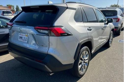 2019 Toyota RAV4 Limited