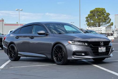 2018 Honda Accord Touring 2.0T