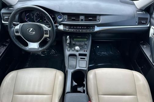 2011 Lexus CT 200h Premium