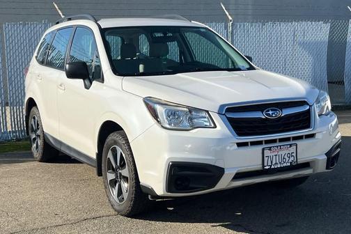 2017 Subaru Forester 2.5i